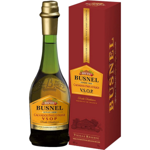 купить Кальвадос Busnel Pays D'Auge Vielle Reserve VSOP 0.7 л 40% (3192200003190)