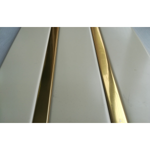 Реечный алюминиевый потолок Allux бежевый матовый - золото зеркальное комплект 200 см х 350 см лучшая модель в Хмельницком